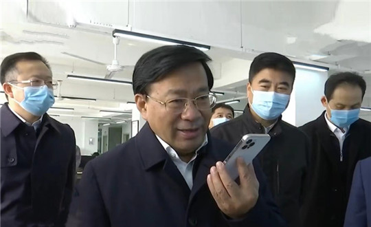 封一： 吉林省委副書記、省長韓俊蒞臨國信伊通供熱_副本.jpg