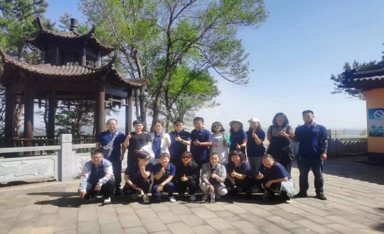 36.藥業(yè)公司團(tuán)建活動(dòng)合影(幫忙處理下清晰度)_副本.jpg 36.藥業(yè)公司團(tuán)建活動(dòng)合影(幫忙處理下清晰度)_副本.jpg