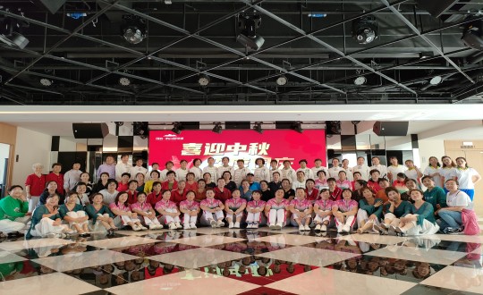 3.長春市經(jīng)開區(qū)體育總會在國信·南山溫泉城開展健康生活體驗一日行活動_副本.jpg 3.長春市經(jīng)開區(qū)體育總會在國信·南山溫泉城開展健康生活體驗一日行活動_副本.jpg