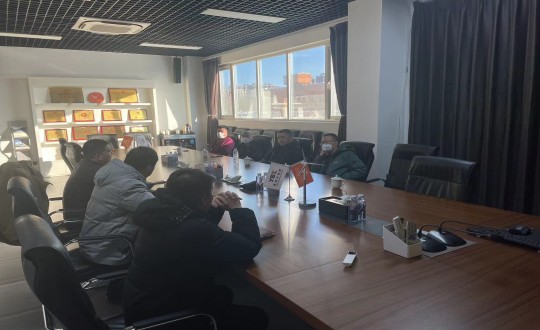 6.裝配式總公司考察團一行來到河北榆構工廠參觀學習_副本.jpg 6.裝配式總公司考察團一行來到河北榆構工廠參觀學習_副本.jpg