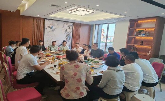 9.長白山運營公司酒店公司開展年中團建活動_副本.jpg 9.長白山運營公司酒店公司開展年中團建活動_副本.jpg