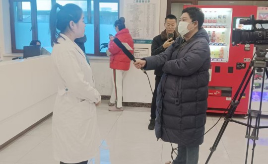 11.長(zhǎng)春廣播電視總臺(tái)采訪醫(yī)療公司護(hù)士長(zhǎng)韓宇_副本.jpg 11.長(zhǎng)春廣播電視總臺(tái)采訪醫(yī)療公司護(hù)士長(zhǎng)韓宇_副本.jpg